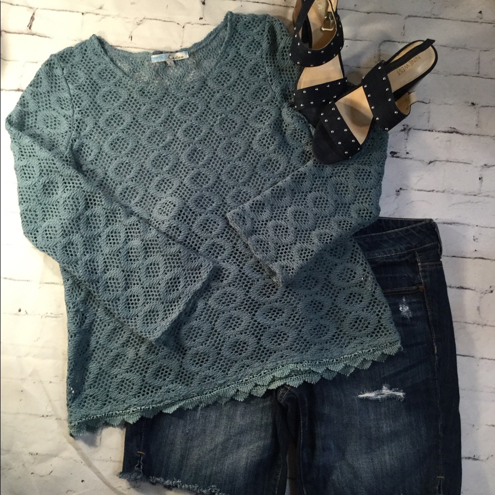 Cecico Crocheted Sweater Small